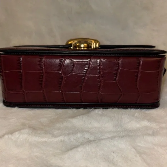 Coach Maroon Croc-Embossed Crossbody Bag - Picture 4 of 12